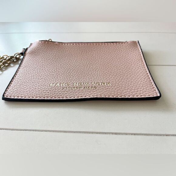 Andrew Marc New York Leather Wallet Keychain Clip - Picture 2 of 9